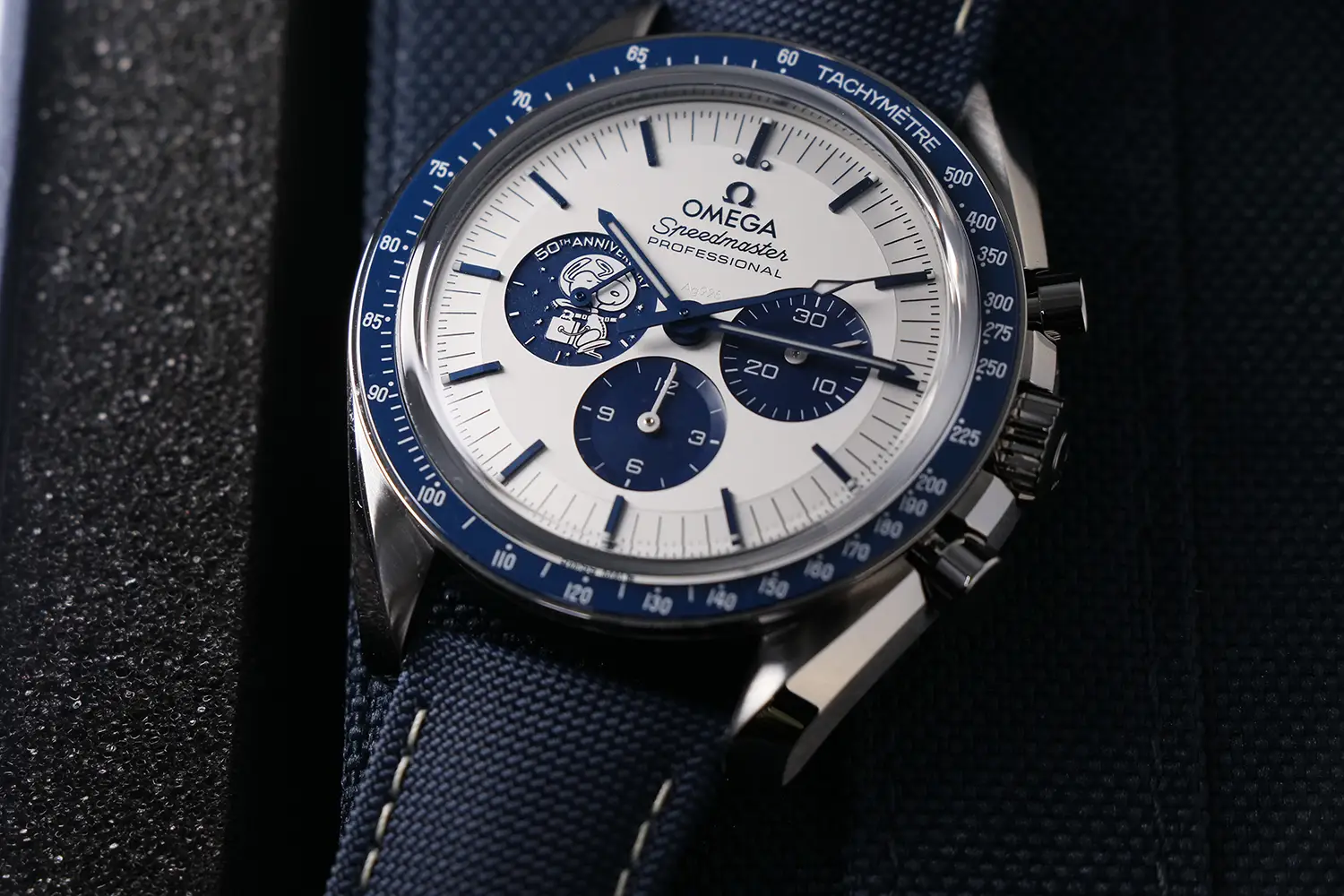 Omega snoopy moonwatch